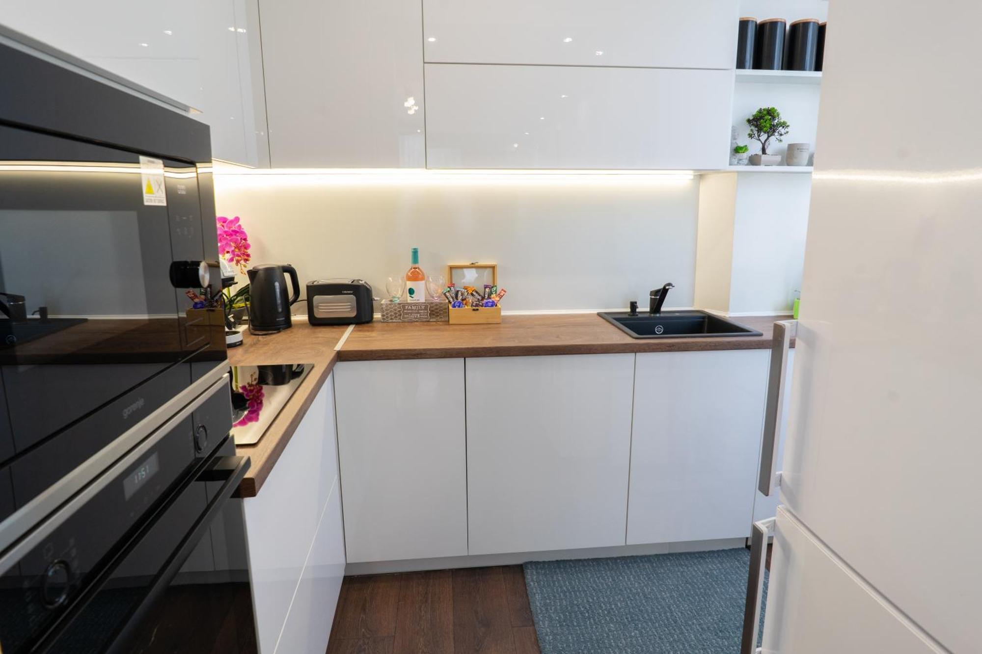 Luxury 2 Bedroom Apartment In Central Varna Eksteriør billede