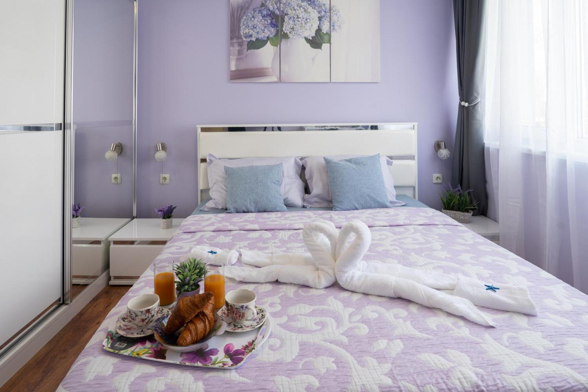 Luxury 2 Bedroom Apartment In Central Varna Eksteriør billede