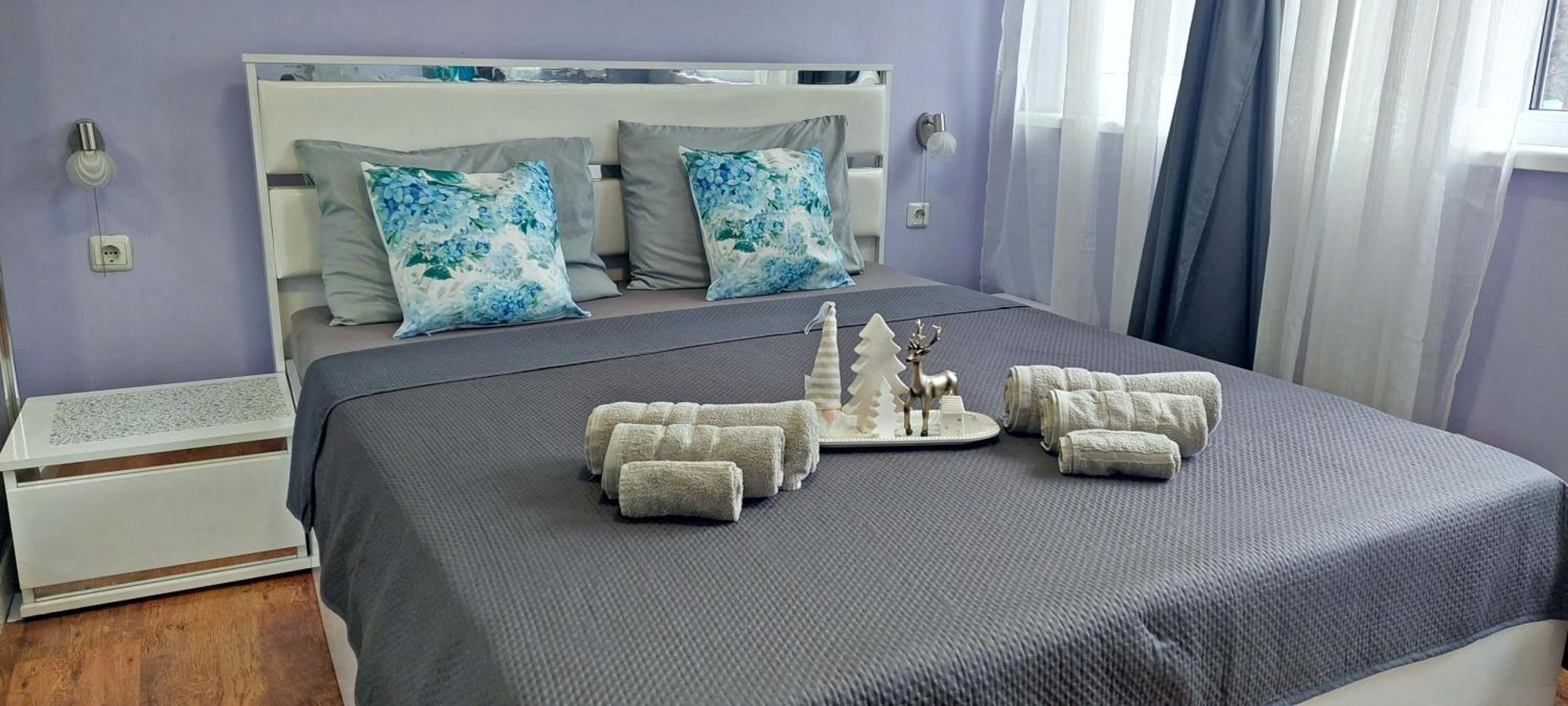 Luxury 2 Bedroom Apartment In Central Varna Eksteriør billede